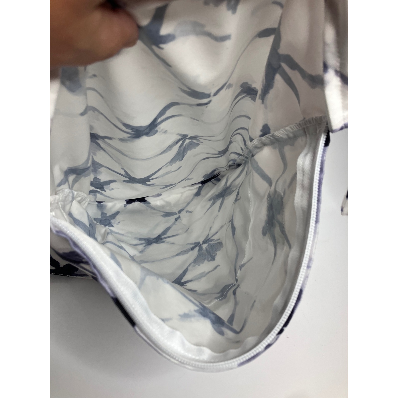 Nora's Nursery Wet Bag 2pk Unisex Os Navy White Excellent Cloth Diaper Storage — image 3 of 6